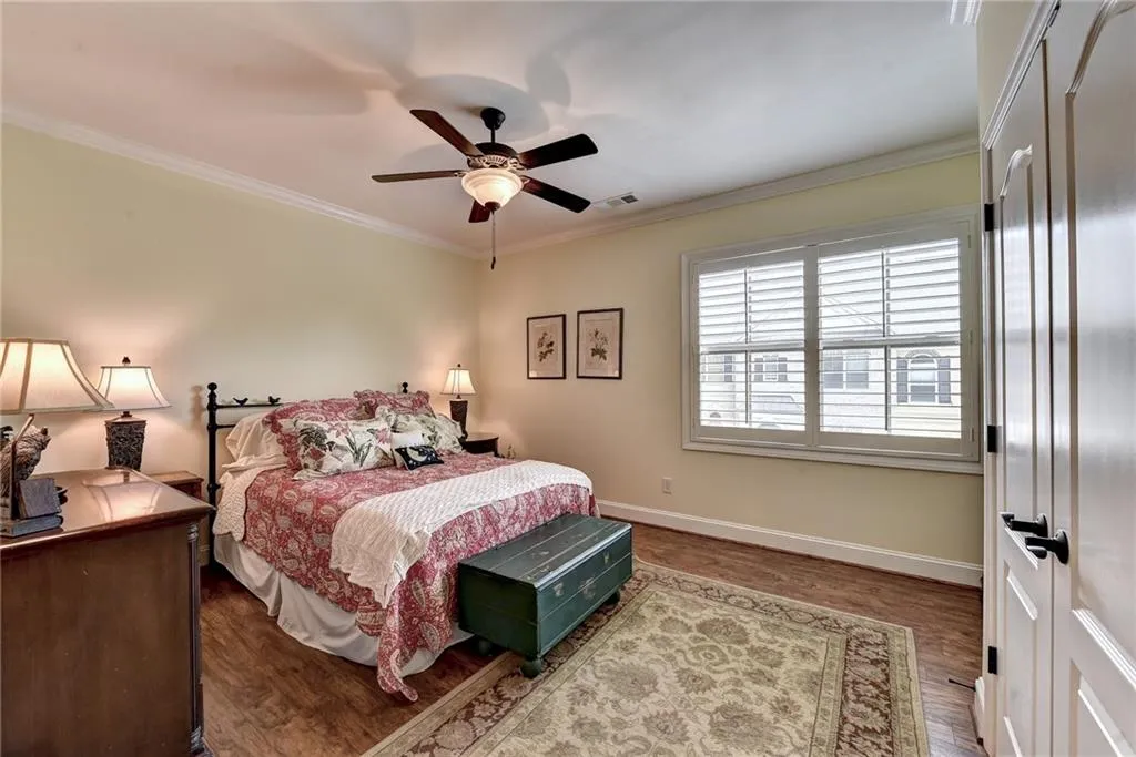 925 Boudreau Court, Atlanta, Georgia 30328, 3 Bedrooms Bedrooms, ,3 BathroomsBathrooms,Residential,Sold,925 Boudreau Court,6867995