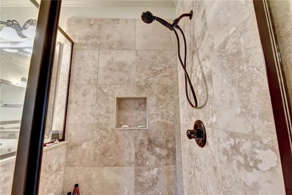 925 Boudreau Court, Atlanta, Georgia 30328, 3 Bedrooms Bedrooms, ,3 BathroomsBathrooms,Residential,Sold,925 Boudreau Court,6867995