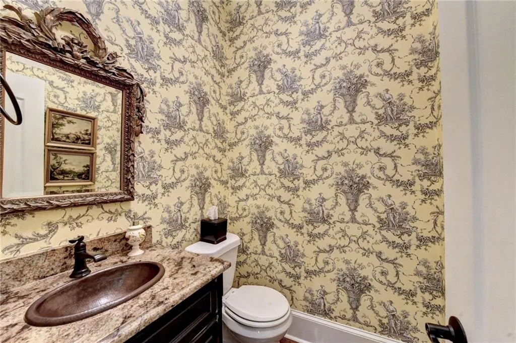 925 Boudreau Court, Atlanta, Georgia 30328, 3 Bedrooms Bedrooms, ,3 BathroomsBathrooms,Residential,Sold,925 Boudreau Court,6867995