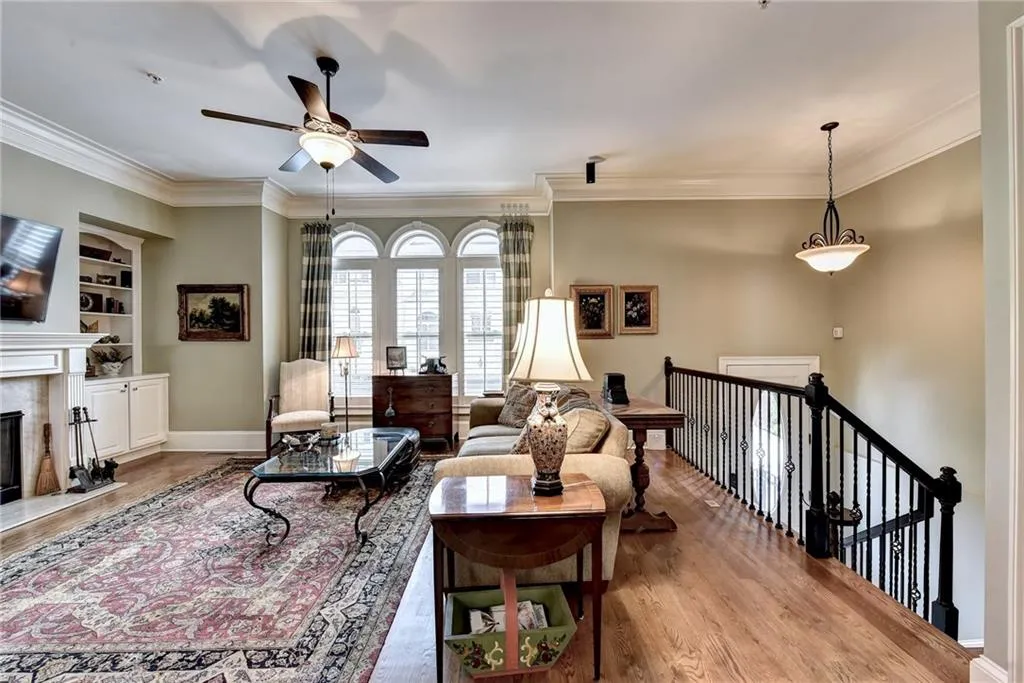 925 Boudreau Court, Atlanta, Georgia 30328, 3 Bedrooms Bedrooms, ,3 BathroomsBathrooms,Residential,Sold,925 Boudreau Court,6867995