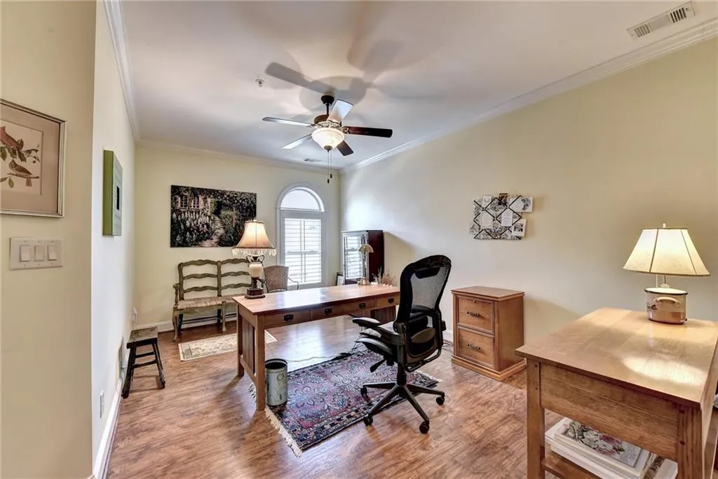 925 Boudreau Court, Atlanta, Georgia 30328, 3 Bedrooms Bedrooms, ,3 BathroomsBathrooms,Residential,Sold,925 Boudreau Court,6867995