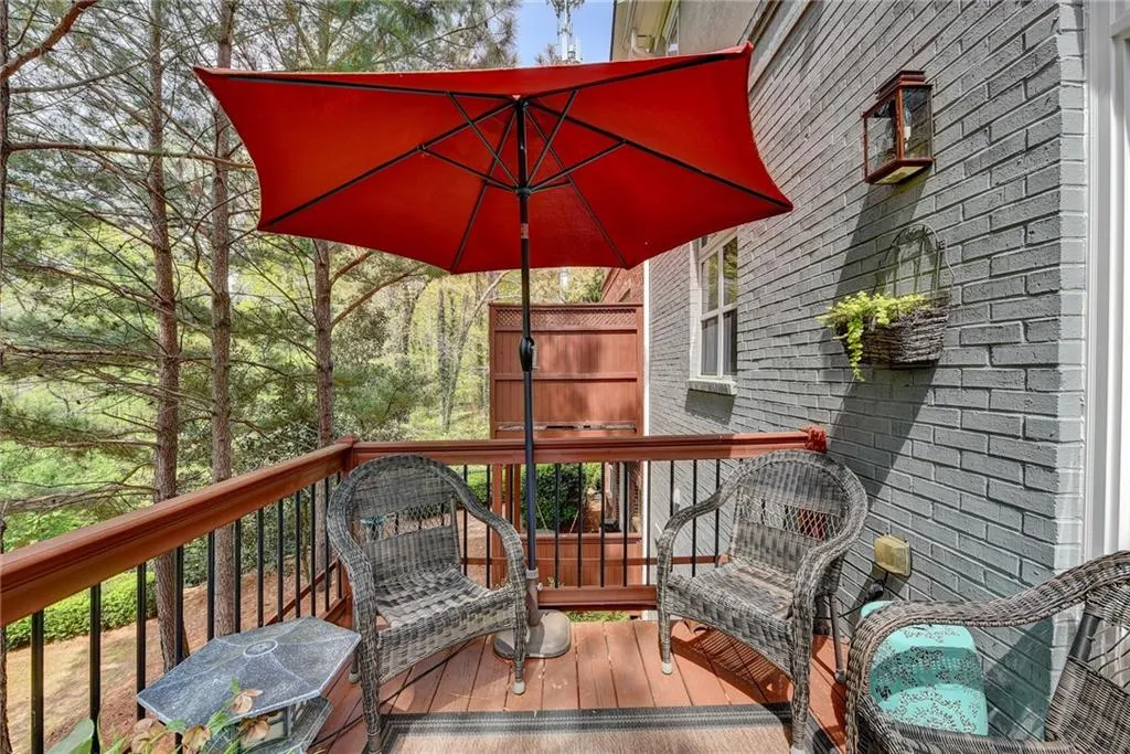 925 Boudreau Court, Atlanta, Georgia 30328, 3 Bedrooms Bedrooms, ,3 BathroomsBathrooms,Residential,Sold,925 Boudreau Court,6867995