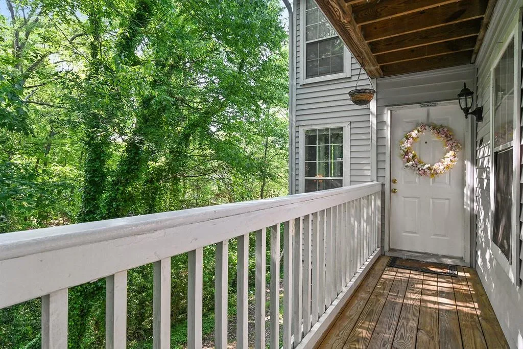 602 Gettysburg Place, Atlanta, Georgia 30350, 2 Bedrooms Bedrooms, ,2 BathroomsBathrooms,Residential,Sold,602 Gettysburg Place,6730047
