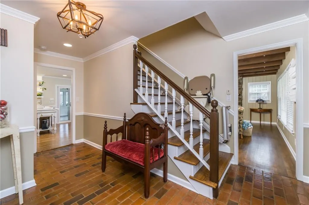 7500 Princeton Trace, Sandy Springs, Georgia 30328, 5 Bedrooms Bedrooms, ,3 BathroomsBathrooms,Residential,Sold,7500 Princeton Trace,6978481