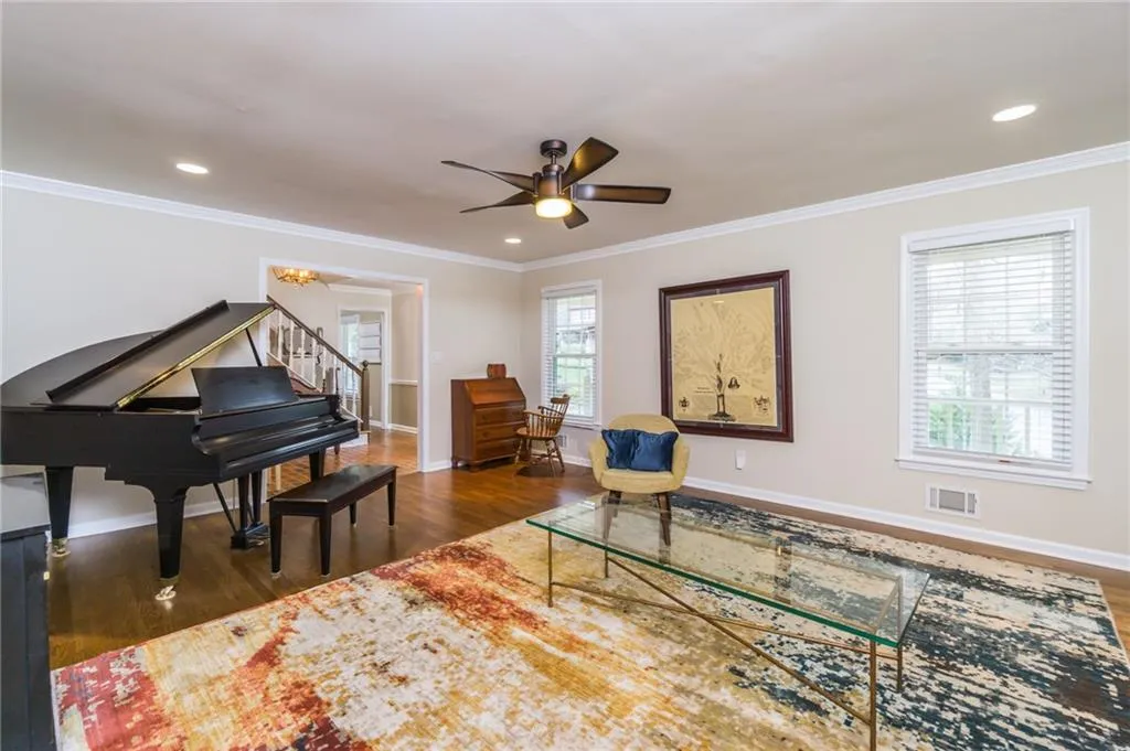 7500 Princeton Trace, Sandy Springs, Georgia 30328, 5 Bedrooms Bedrooms, ,3 BathroomsBathrooms,Residential,Sold,7500 Princeton Trace,6978481