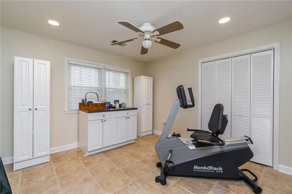 7500 Princeton Trace, Sandy Springs, Georgia 30328, 5 Bedrooms Bedrooms, ,3 BathroomsBathrooms,Residential,Sold,7500 Princeton Trace,6978481
