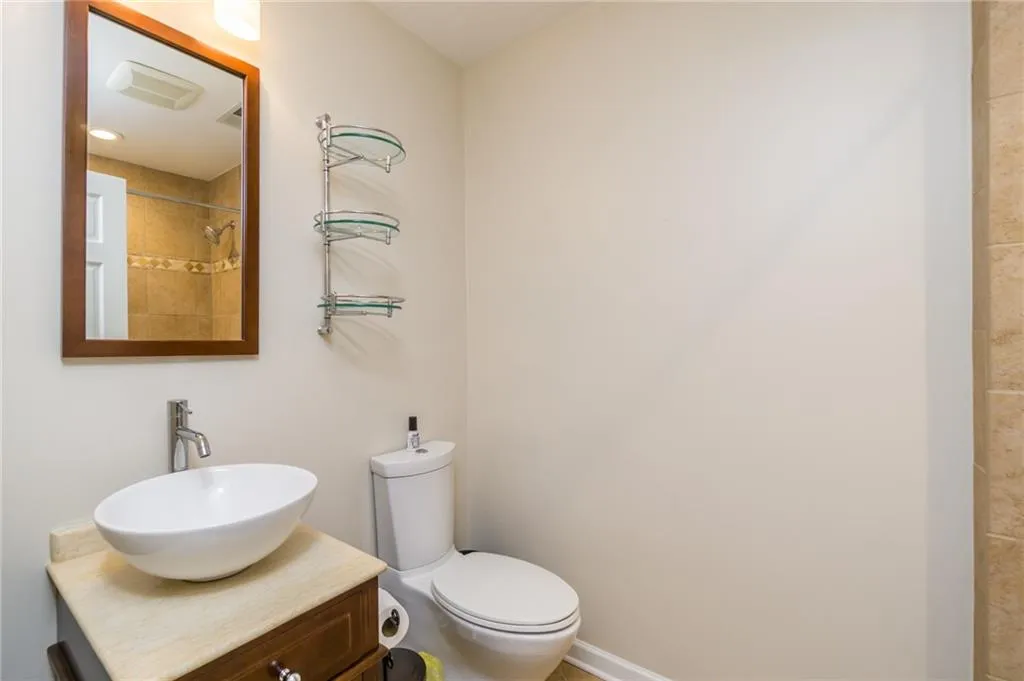 7500 Princeton Trace, Sandy Springs, Georgia 30328, 5 Bedrooms Bedrooms, ,3 BathroomsBathrooms,Residential,Sold,7500 Princeton Trace,6978481