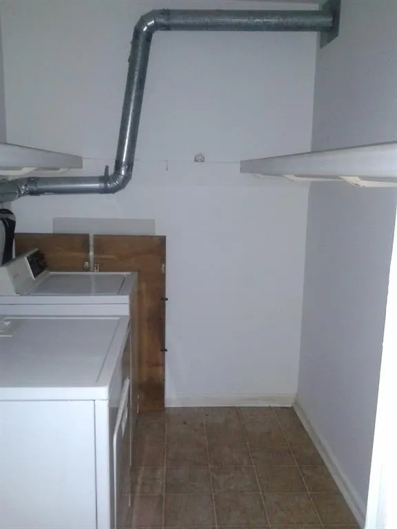 6851 Roswell Road Unit A18, Atlanta, Georgia 30328, 2 Bedrooms Bedrooms, ,2 BathroomsBathrooms,Residential,Sold,6851 Roswell Road Unit A18,5547438