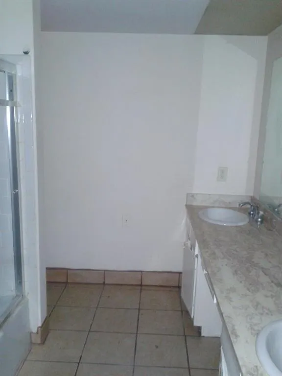 6851 Roswell Road Unit A18, Atlanta, Georgia 30328, 2 Bedrooms Bedrooms, ,2 BathroomsBathrooms,Residential,Sold,6851 Roswell Road Unit A18,5547438