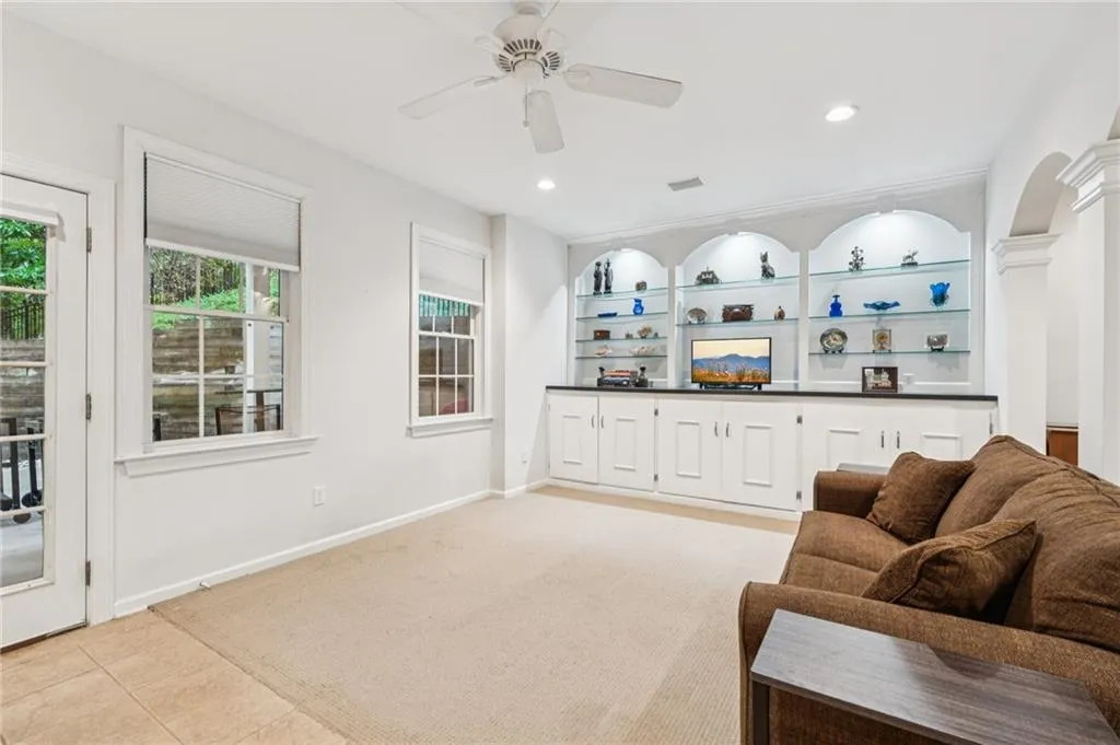 992 Wescott Lane, Atlanta, Georgia 30319, 4 Bedrooms Bedrooms, ,3 BathroomsBathrooms,Residential,For Sale,992 Wescott Lane,7677301