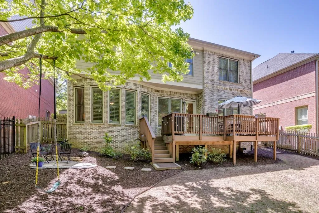226 Mount Vernon Cove, Atlanta, Georgia 30328, 4 Bedrooms Bedrooms, ,4 BathroomsBathrooms,Residential,Sold,226 Mount Vernon Cove,7205782