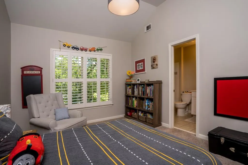 226 Mount Vernon Cove, Atlanta, Georgia 30328, 4 Bedrooms Bedrooms, ,4 BathroomsBathrooms,Residential,Sold,226 Mount Vernon Cove,7205782