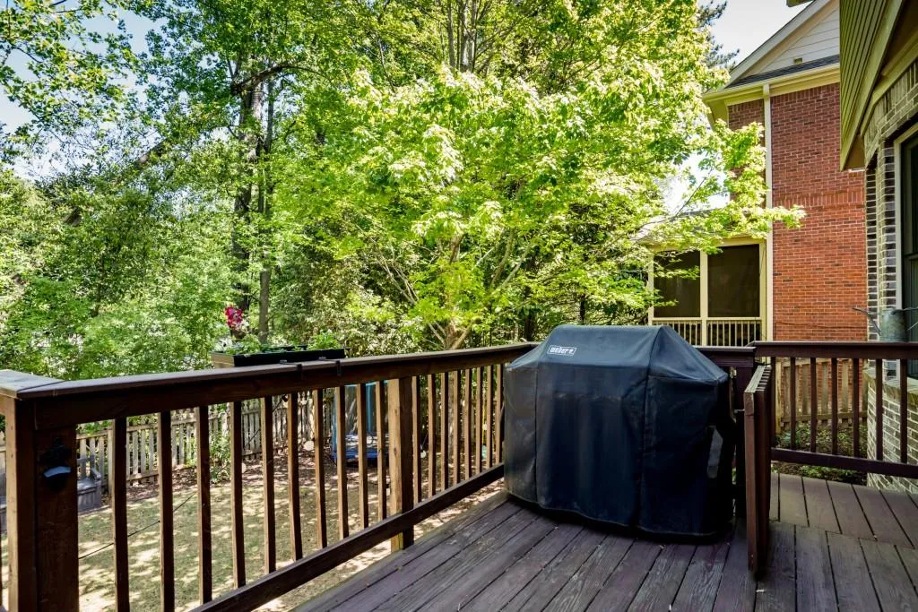 226 Mount Vernon Cove, Atlanta, Georgia 30328, 4 Bedrooms Bedrooms, ,4 BathroomsBathrooms,Residential,Sold,226 Mount Vernon Cove,7205782