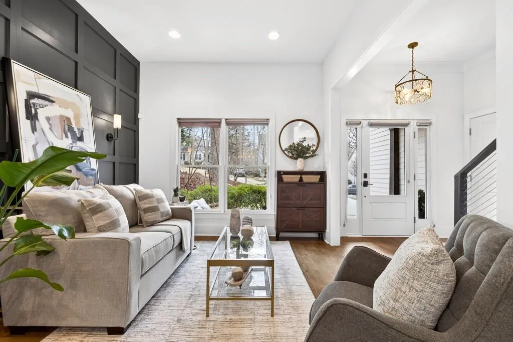 1368 Arnold Avenue Ne, Atlanta, Georgia 30324, 6 Bedrooms Bedrooms, 0 ,5 BathroomsBathrooms,Residential,Sold,1368 Arnold Avenue Ne,7721365