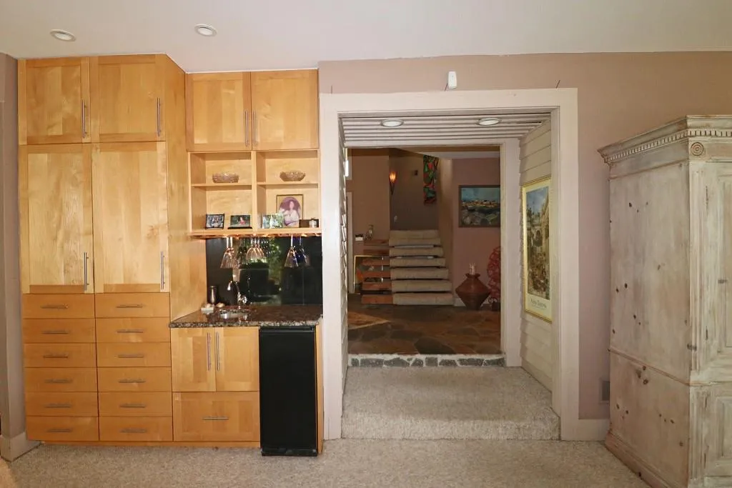 4936 Powers Ferry Road, Atlanta, Georgia 30327, 3 Bedrooms Bedrooms, ,3 BathroomsBathrooms,Residential,Sold,4936 Powers Ferry Road,6862418