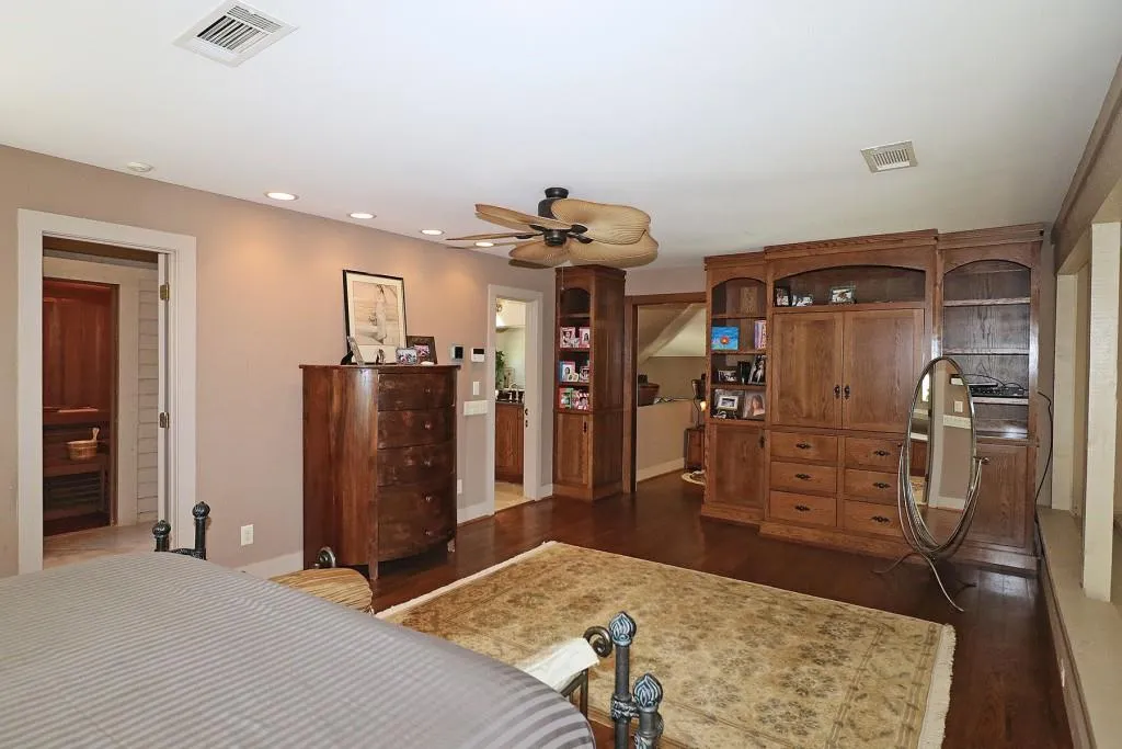 4936 Powers Ferry Road, Atlanta, Georgia 30327, 3 Bedrooms Bedrooms, ,3 BathroomsBathrooms,Residential,Sold,4936 Powers Ferry Road,6862418