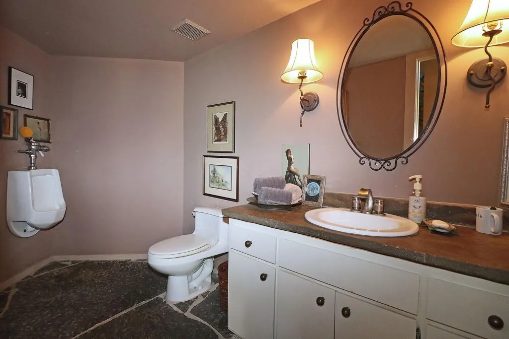 4936 Powers Ferry Road, Atlanta, Georgia 30327, 3 Bedrooms Bedrooms, ,3 BathroomsBathrooms,Residential,Sold,4936 Powers Ferry Road,6862418