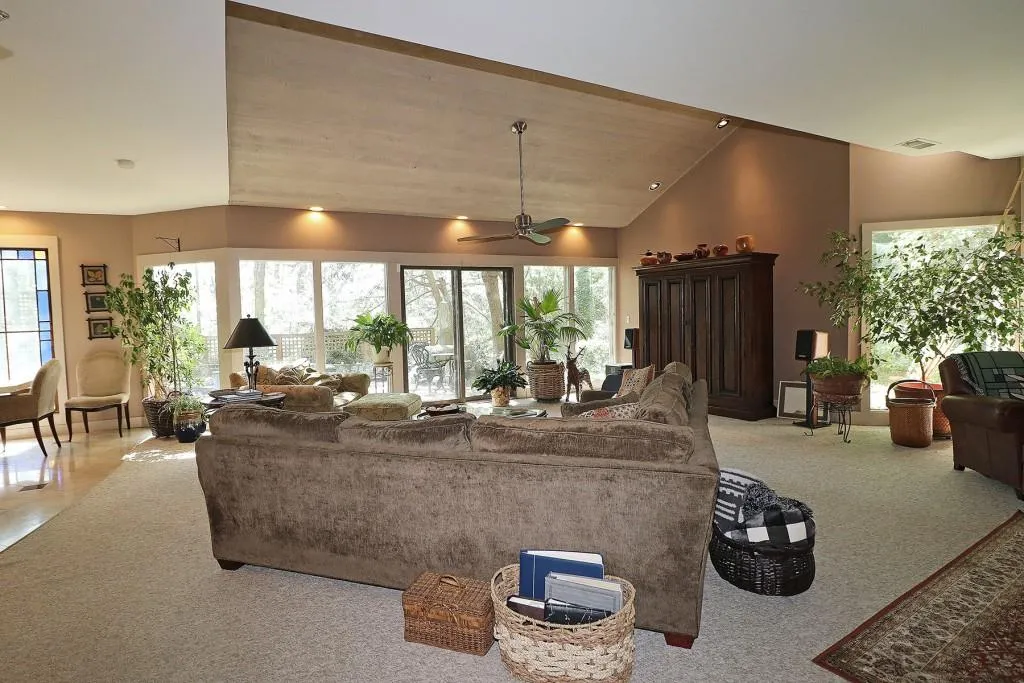 4936 Powers Ferry Road, Atlanta, Georgia 30327, 3 Bedrooms Bedrooms, ,3 BathroomsBathrooms,Residential,Sold,4936 Powers Ferry Road,6862418