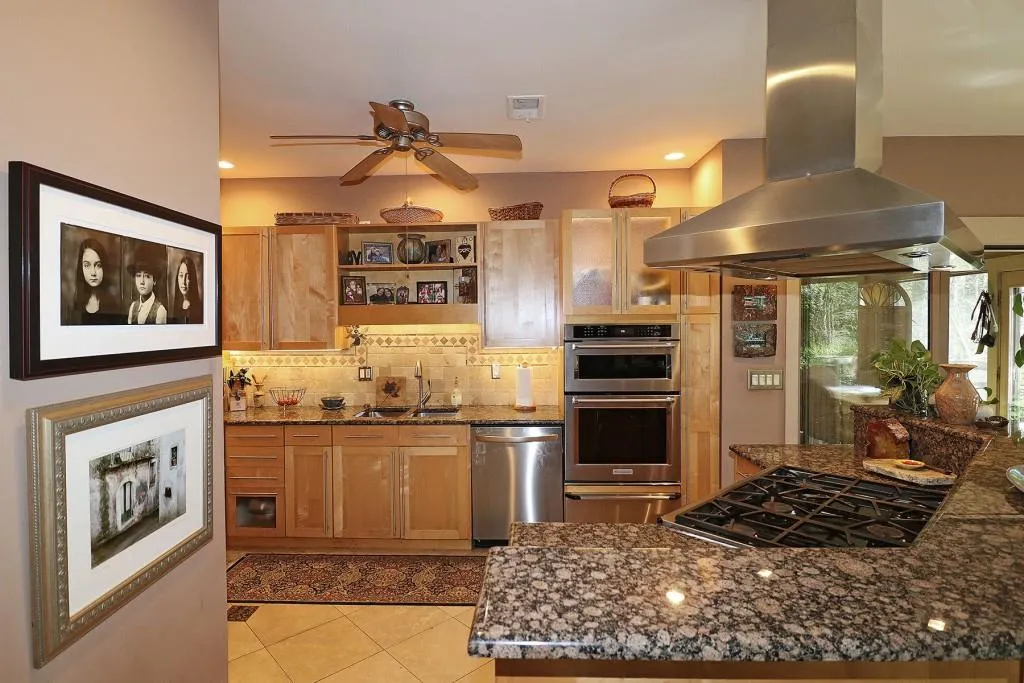 4936 Powers Ferry Road, Atlanta, Georgia 30327, 3 Bedrooms Bedrooms, ,3 BathroomsBathrooms,Residential,Sold,4936 Powers Ferry Road,6862418