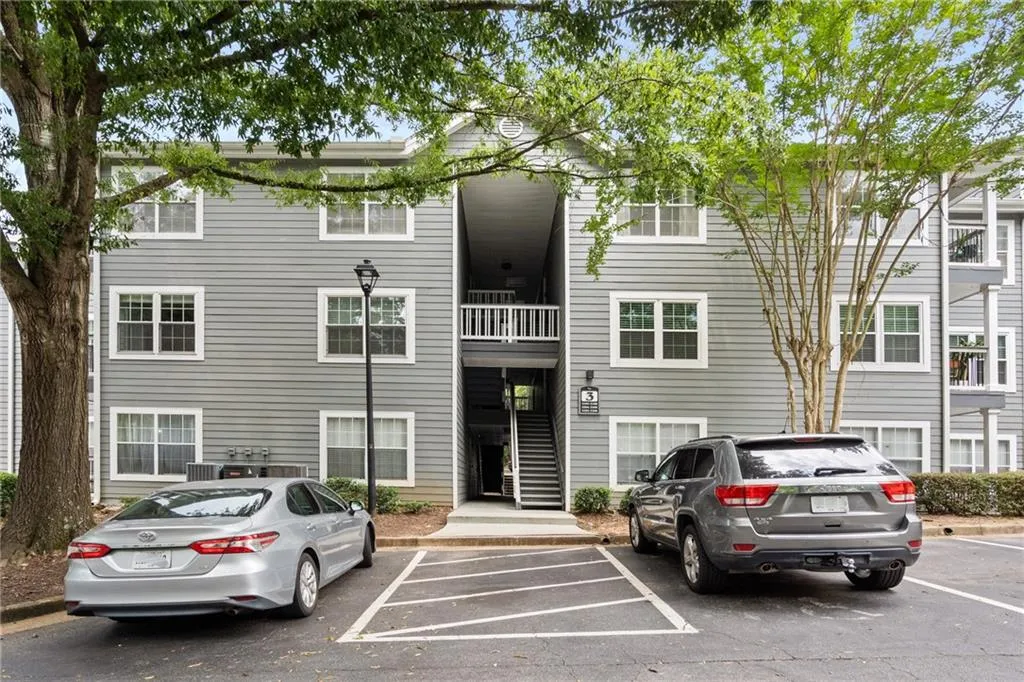 3306 Santa Fe Parkway, Sandy Springs, Georgia 30350, 2 Bedrooms Bedrooms, ,2 BathroomsBathrooms,Residential,Sold,3306 Santa Fe Parkway,7261908