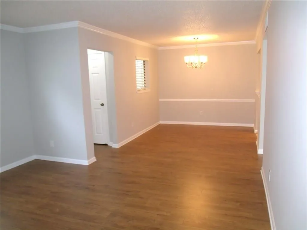 1209 Old Hammond Chase, Atlanta, Georgia 30350, 3 Bedrooms Bedrooms, ,2 BathroomsBathrooms,Residential,Sold,1209 Old Hammond Chase,5875325