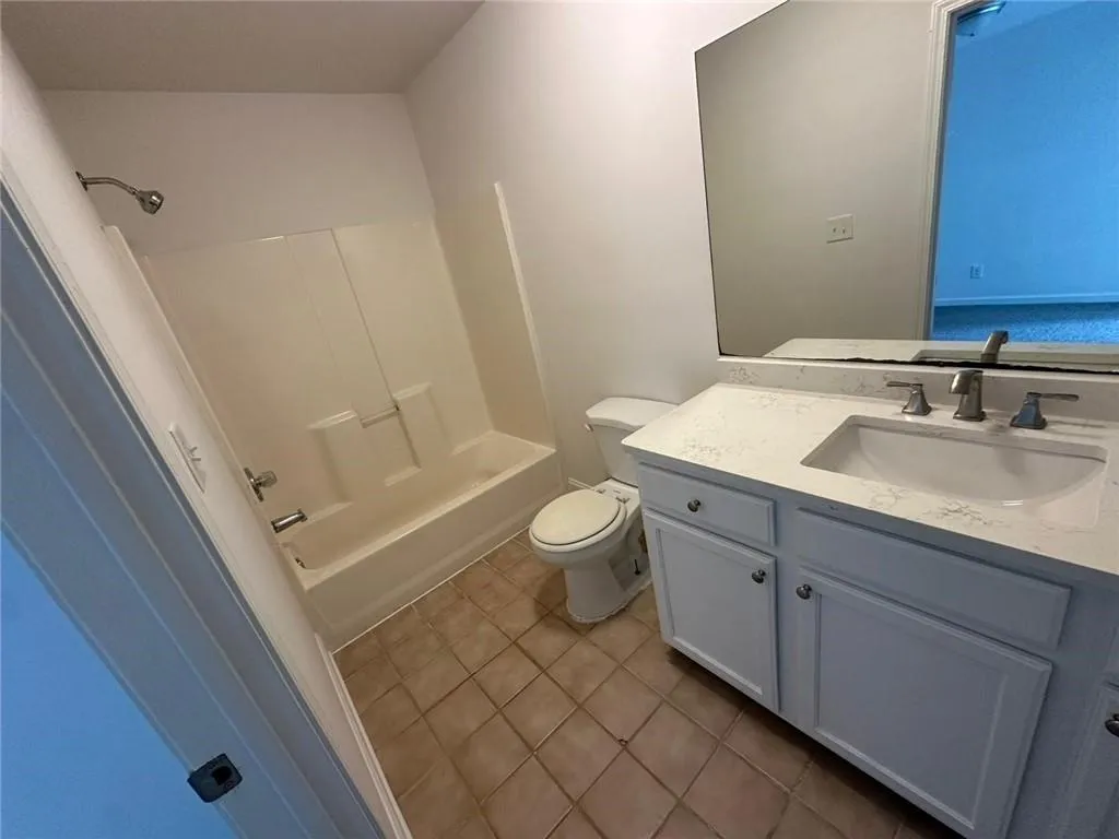 2417 Perry Boulevard Nw Unit 1, Atlanta, Georgia 30318, 4 Bedrooms Bedrooms, ,3 BathroomsBathrooms,Residential,For Sale,2417 Perry Boulevard Nw Unit 1,7646821