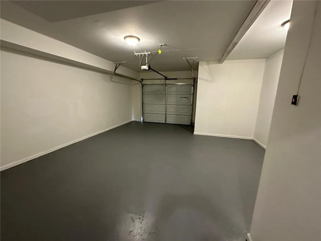 2417 Perry Boulevard Nw Unit 1, Atlanta, Georgia 30318, 4 Bedrooms Bedrooms, ,3 BathroomsBathrooms,Residential,For Sale,2417 Perry Boulevard Nw Unit 1,7646821