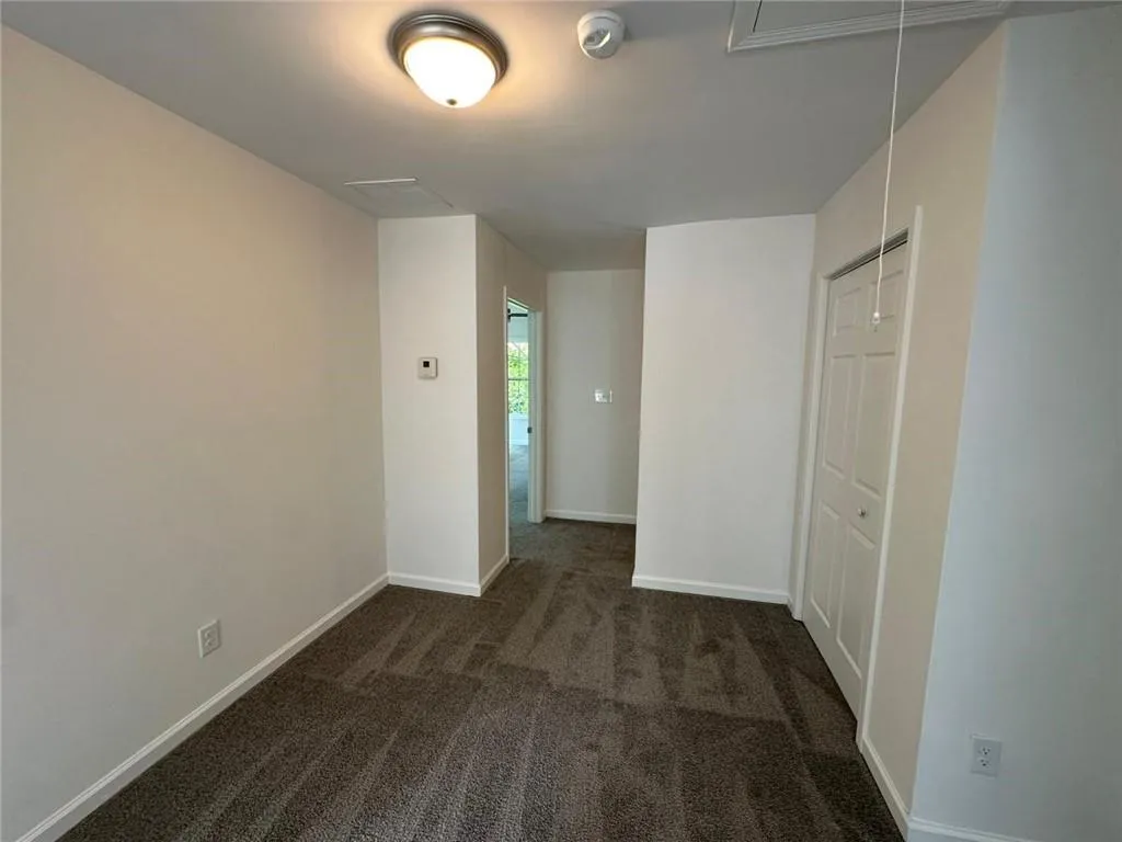 2417 Perry Boulevard Nw Unit 1, Atlanta, Georgia 30318, 4 Bedrooms Bedrooms, ,3 BathroomsBathrooms,Residential,For Sale,2417 Perry Boulevard Nw Unit 1,7646821