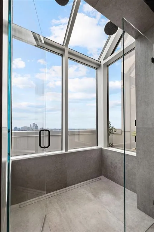 2828 Peachtree Road Nw Unit P 3300, Atlanta, Georgia 30305, 2 Bedrooms Bedrooms, ,2 BathroomsBathrooms,Residential,For Sale,2828 Peachtree Road Nw Unit P 3300,7595787