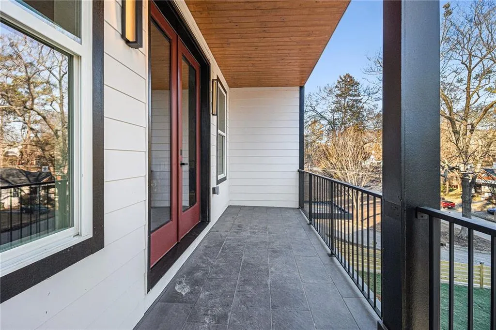 608 S Evelyn Place Nw, Atlanta, Georgia 30318, 3 Bedrooms Bedrooms, ,3 BathroomsBathrooms,Residential,For Sale,608 S Evelyn Place Nw,7564726