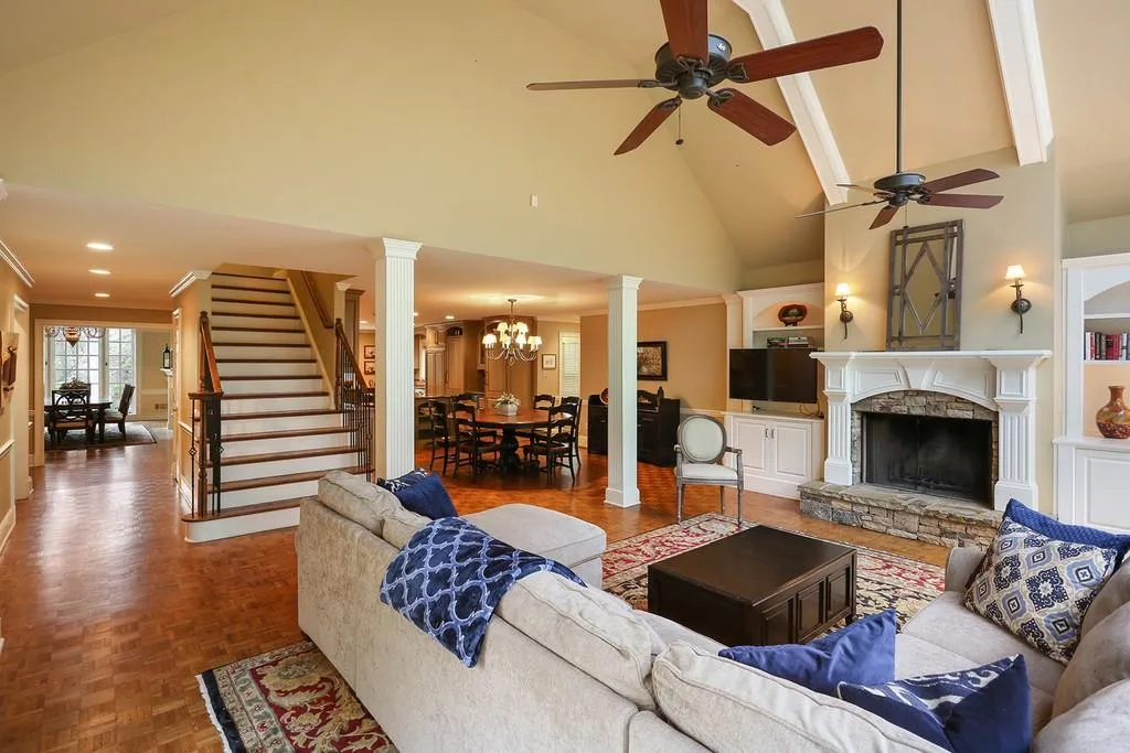 535 River Chase Point Nw, Atlanta, Georgia 30328, 6 Bedrooms Bedrooms, ,5 BathroomsBathrooms,Residential,Sold,535 River Chase Point Nw,6535003