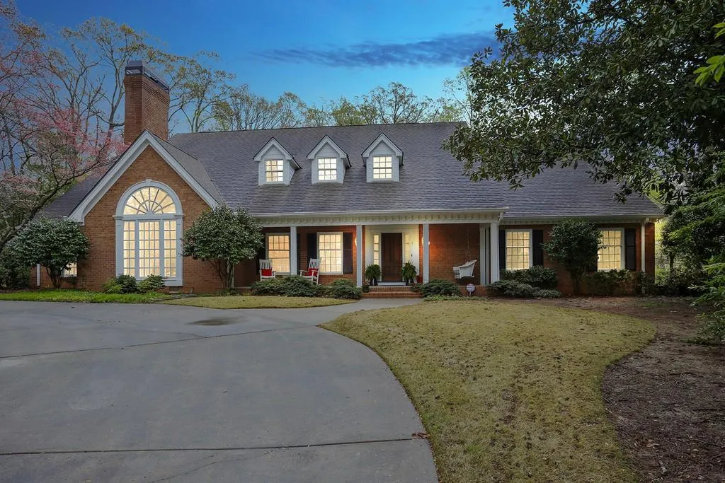 535 River Chase Point Nw, Atlanta, Georgia 30328, 6 Bedrooms Bedrooms, ,5 BathroomsBathrooms,Residential,Sold,535 River Chase Point Nw,6535003