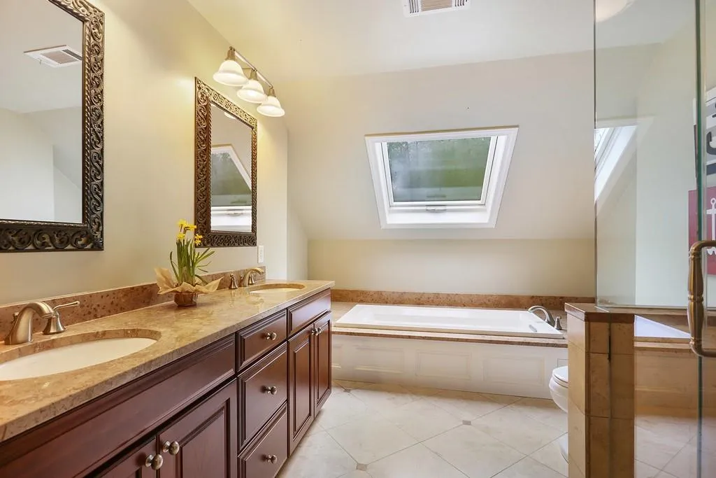 535 River Chase Point Nw, Atlanta, Georgia 30328, 6 Bedrooms Bedrooms, ,5 BathroomsBathrooms,Residential,Sold,535 River Chase Point Nw,6535003