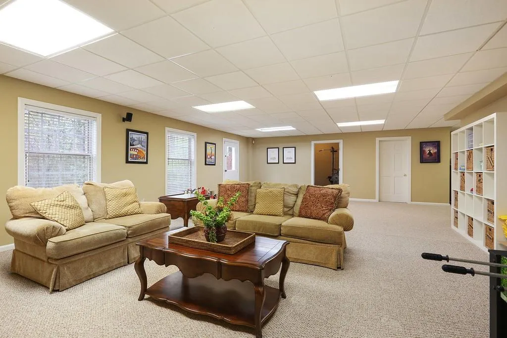 535 River Chase Point Nw, Atlanta, Georgia 30328, 6 Bedrooms Bedrooms, ,5 BathroomsBathrooms,Residential,Sold,535 River Chase Point Nw,6535003