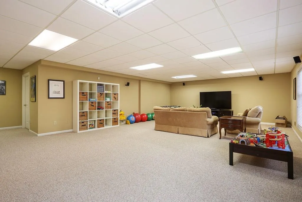 535 River Chase Point Nw, Atlanta, Georgia 30328, 6 Bedrooms Bedrooms, ,5 BathroomsBathrooms,Residential,Sold,535 River Chase Point Nw,6535003