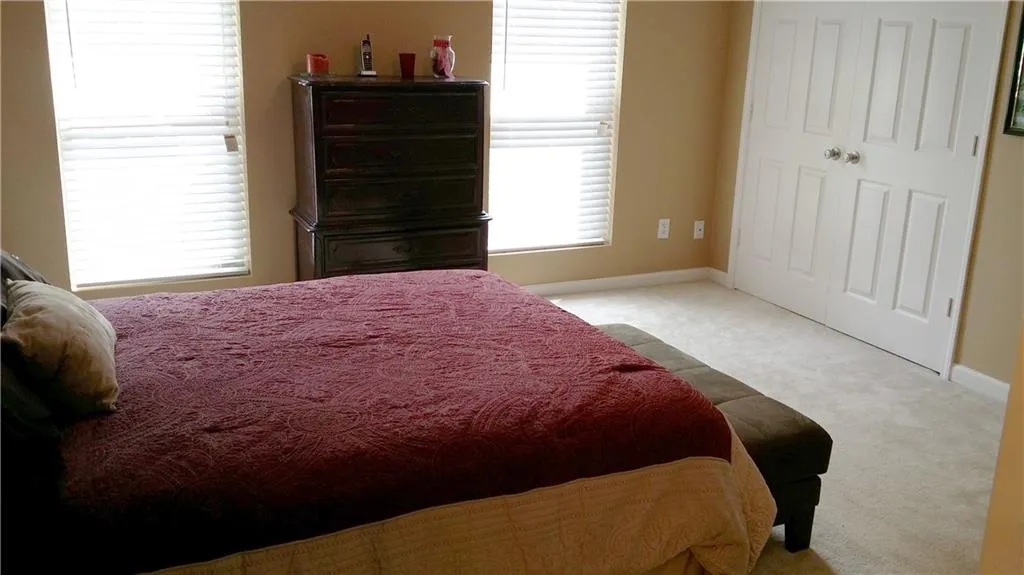 225 Winding River Drive Unit C, Sandy Springs, Georgia 30350, 2 Bedrooms Bedrooms, ,2 BathroomsBathrooms,Residential,Sold,225 Winding River Drive Unit C,5690053