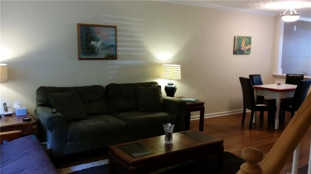 225 Winding River Drive Unit C, Sandy Springs, Georgia 30350, 2 Bedrooms Bedrooms, ,2 BathroomsBathrooms,Residential,Sold,225 Winding River Drive Unit C,5690053