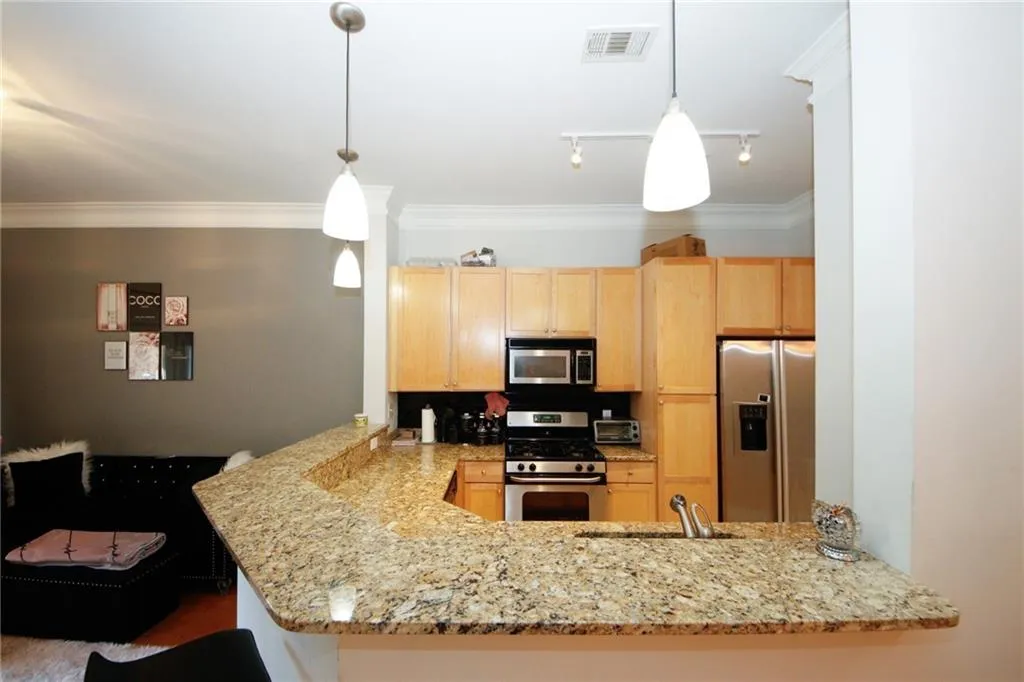799 Hammond Drive Unit 116, Atlanta, Georgia 30328, 1 Bedroom Bedrooms, ,1 BathroomBathrooms,Residential,For Sale,799 Hammond Drive Unit 116,7704739