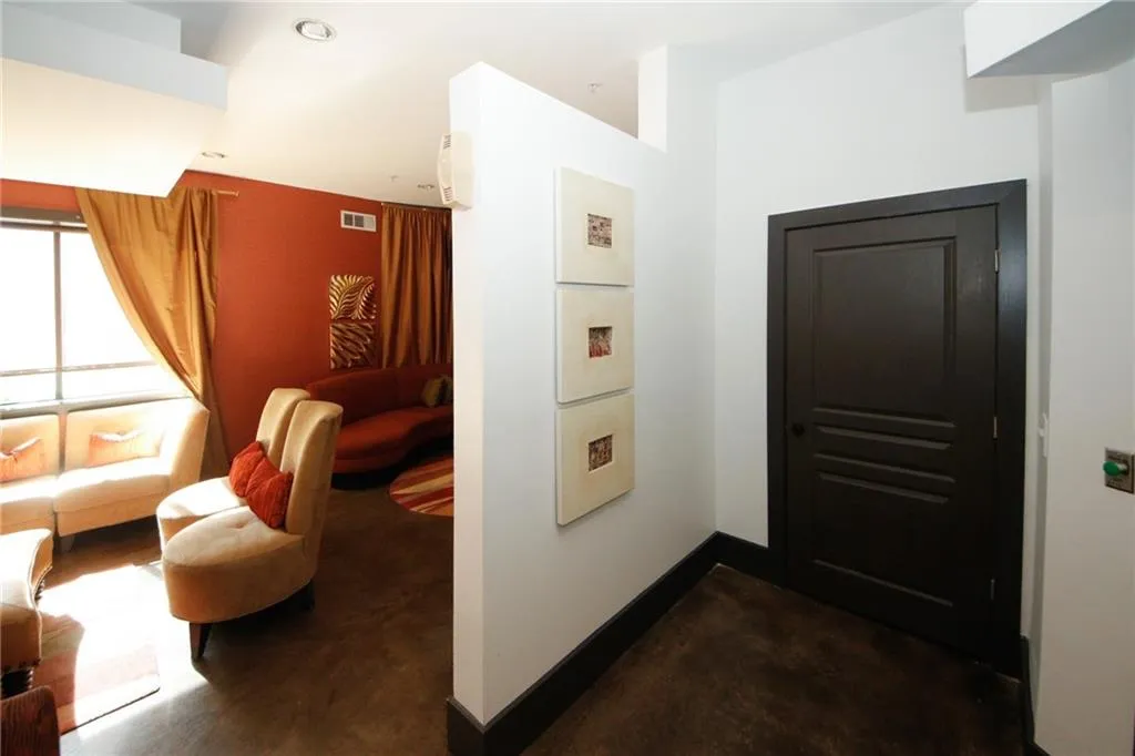 799 Hammond Drive Unit 116, Atlanta, Georgia 30328, 1 Bedroom Bedrooms, ,1 BathroomBathrooms,Residential,For Sale,799 Hammond Drive Unit 116,7704739