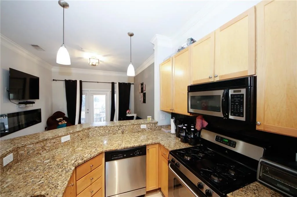 799 Hammond Drive Unit 116, Atlanta, Georgia 30328, 1 Bedroom Bedrooms, ,1 BathroomBathrooms,Residential,For Sale,799 Hammond Drive Unit 116,7704739