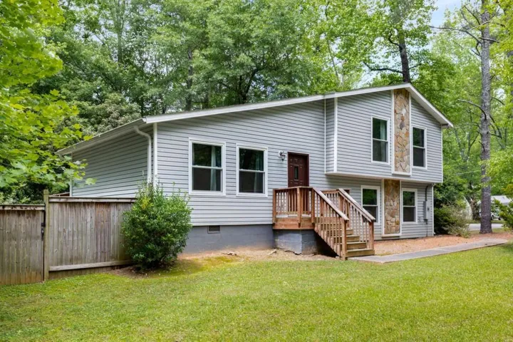 1741 Branch View Drive, Marietta, Georgia 30062