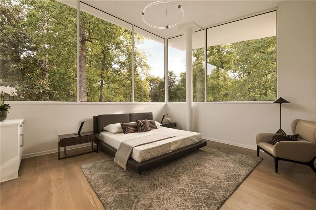 3619 Ivy Road, Atlanta, Georgia 30342, 5 Bedrooms Bedrooms, 0 ,5 BathroomsBathrooms,Residential,For Sale,3619 Ivy Road,7855409