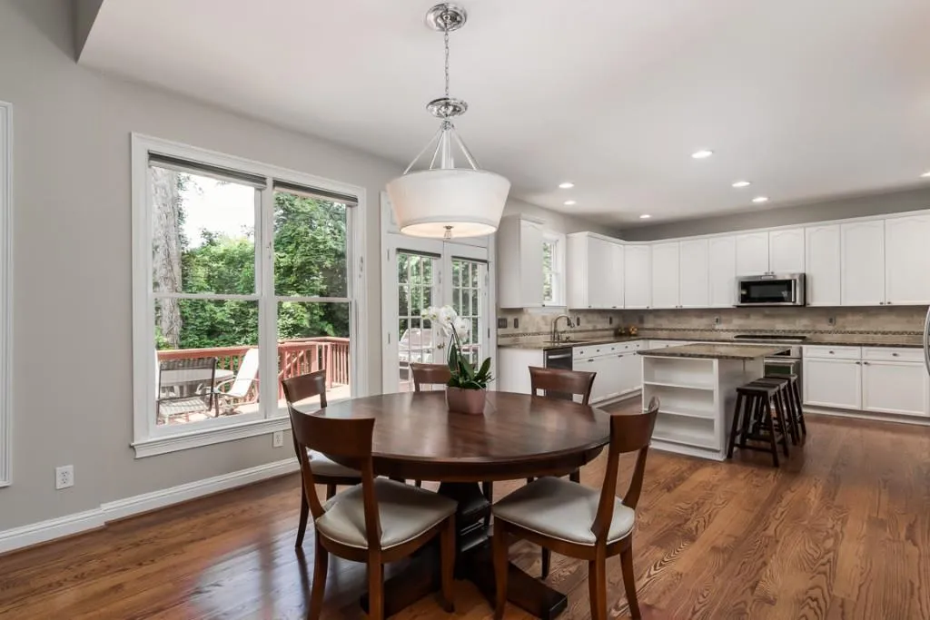 6280 Glen Oaks Lane, Sandy Springs, Georgia 30328, 5 Bedrooms Bedrooms, ,5 BathroomsBathrooms,Residential,Sold,6280 Glen Oaks Lane,6732241 6280 Glen Oaks Lane, Sandy Springs, Georgia 30328, 5 Bedrooms Bedrooms, ,5 BathroomsBathrooms,Residential,Sold,6280 Glen Oaks Lane,6732241