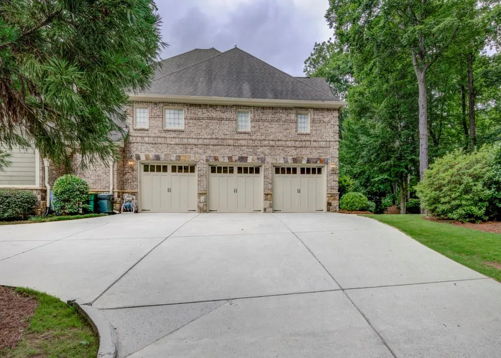 595 Franklin Road, Sandy Springs, Georgia 30342, 5 Bedrooms Bedrooms, ,4 BathroomsBathrooms,Residential,Sold,595 Franklin Road,7075349