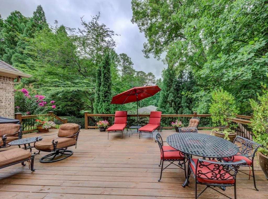 595 Franklin Road, Sandy Springs, Georgia 30342, 5 Bedrooms Bedrooms, ,4 BathroomsBathrooms,Residential,Sold,595 Franklin Road,7075349