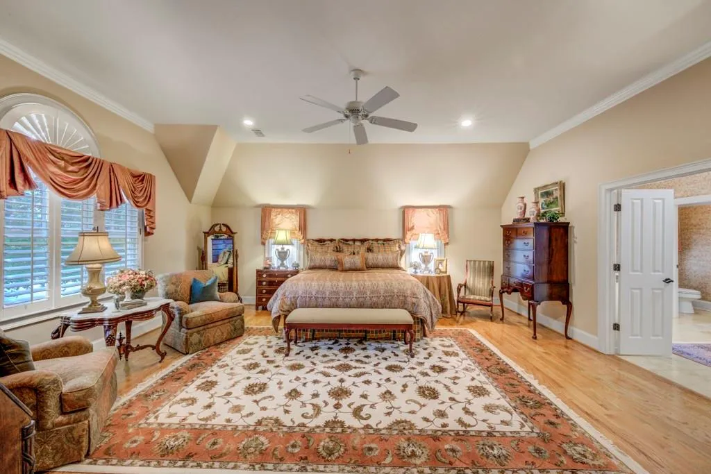 595 Franklin Road, Sandy Springs, Georgia 30342, 5 Bedrooms Bedrooms, ,4 BathroomsBathrooms,Residential,Sold,595 Franklin Road,7075349