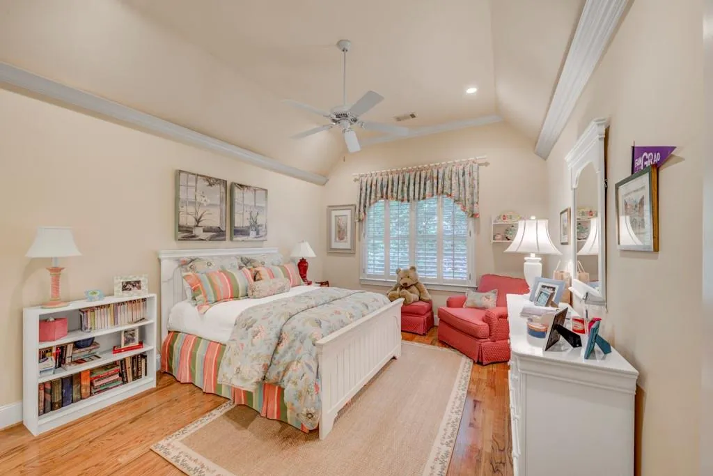 595 Franklin Road, Sandy Springs, Georgia 30342, 5 Bedrooms Bedrooms, ,4 BathroomsBathrooms,Residential,Sold,595 Franklin Road,7075349