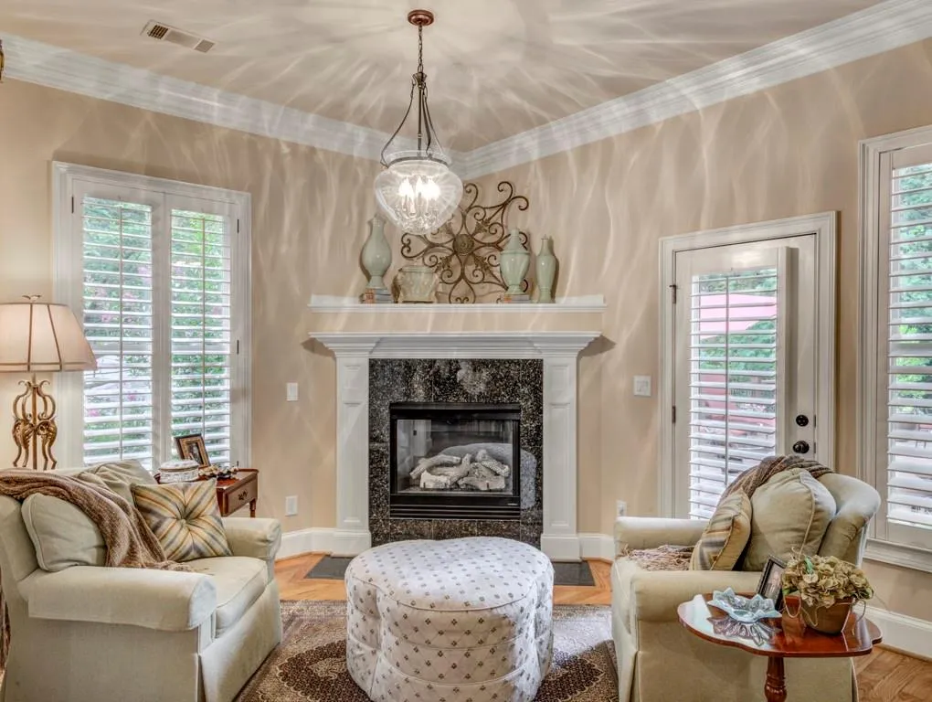 595 Franklin Road, Sandy Springs, Georgia 30342, 5 Bedrooms Bedrooms, ,4 BathroomsBathrooms,Residential,Sold,595 Franklin Road,7075349