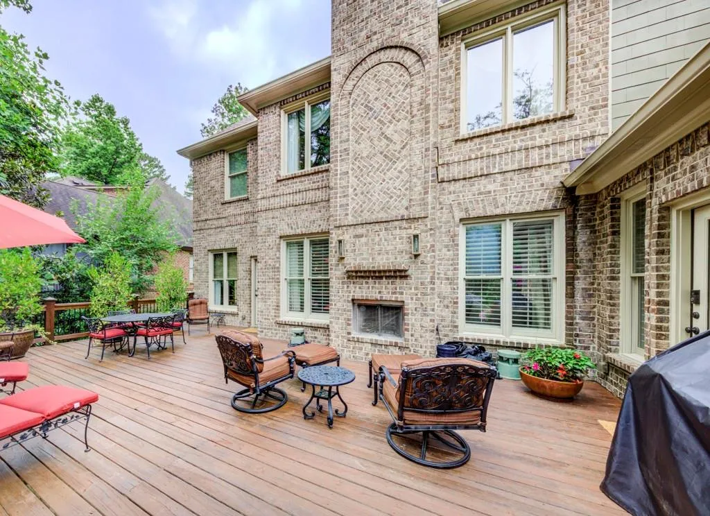 595 Franklin Road, Sandy Springs, Georgia 30342, 5 Bedrooms Bedrooms, ,4 BathroomsBathrooms,Residential,Sold,595 Franklin Road,7075349