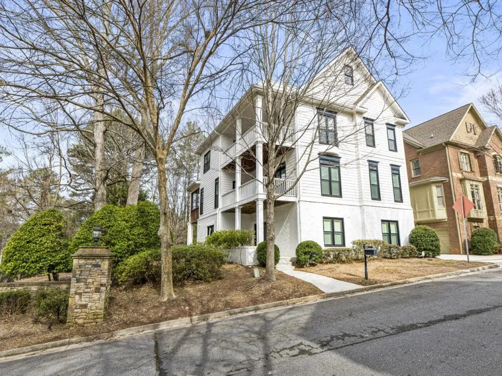 1000 Madeline Lane, Sandy Springs, Georgia 30350, 4 Bedrooms Bedrooms, ,4 BathroomsBathrooms,Residential,Sold,1000 Madeline Lane,7358423